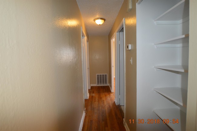 Building Photo - 3000 Alcoa Ave