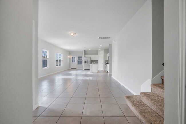 Building Photo - Sensational 4 Bedroom, 3 Bath, 2-Story Hom...