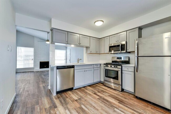 Foto del edificio - 124 W William Cannon Dr