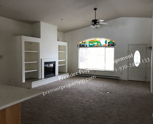 Building Photo - 2112 Monument Village CIr