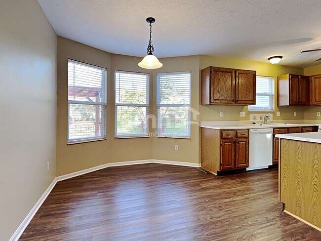 Building Photo - 935 Stone Ridge Ln