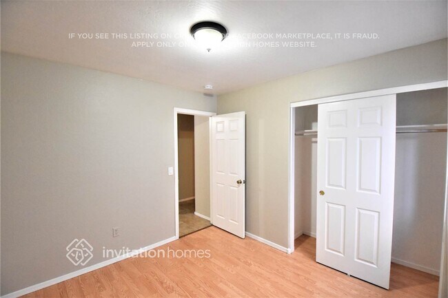 Foto del edificio - 5621 S 11th Pl