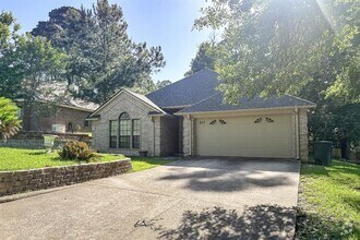 Building Photo - 617 Green Hills Dr