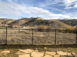 Building Photo - 9369 Vintner Cir