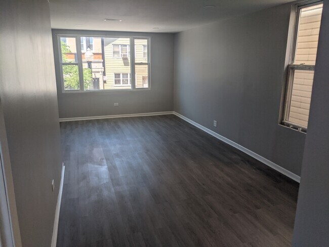 Foto del edificio - 471 W 26th St