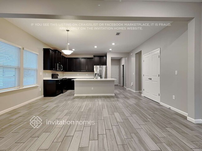 Building Photo - 11293 Oyster Creek Rd