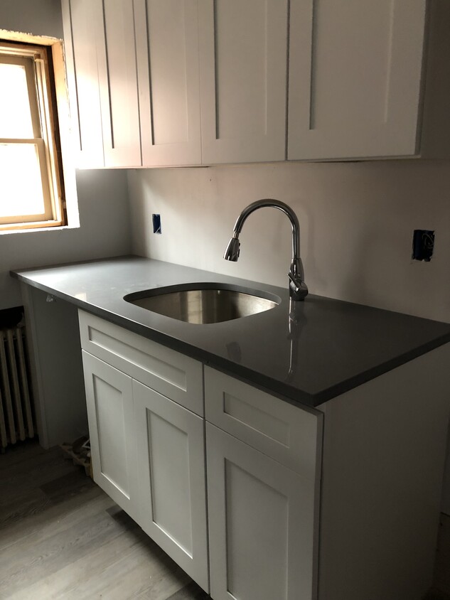 Primary Photo - 518 S 13th St