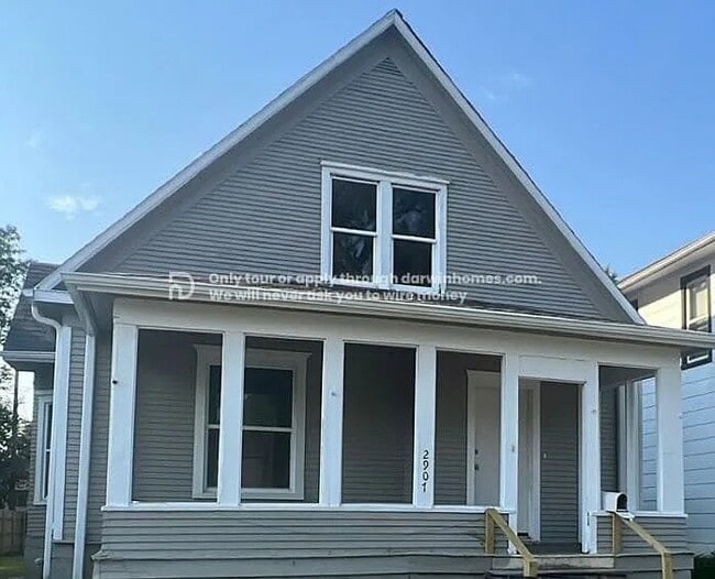 Building Photo - 2907 Bristol St