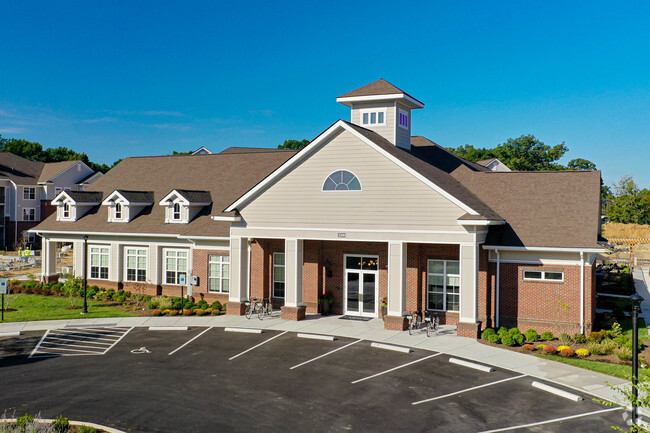 Canopy at Ginter Park Apartments - 3200 Brook Rd Richmond, VA ...