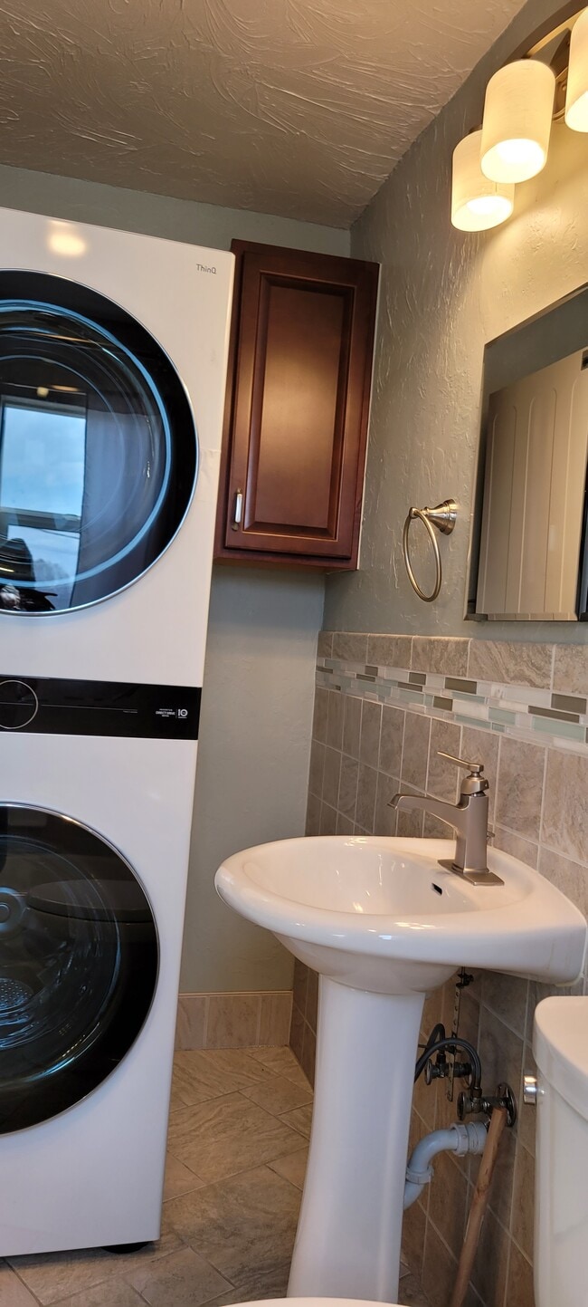 Foto del edificio - 1549 Idaho Ave