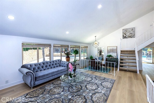 Foto del edificio - 1250 Kinglake Dr