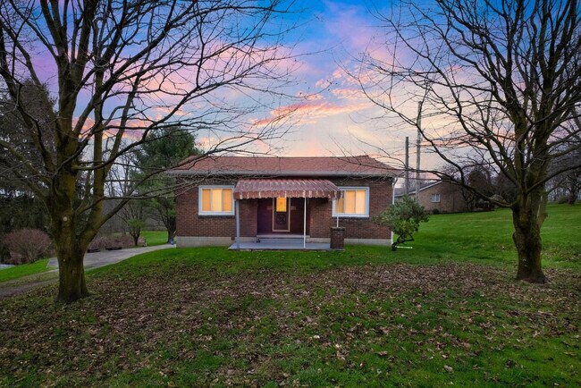 Foto del edificio - 1279 Perry Hwy