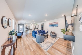 Building Photo - 6055 Diamond Vis Ct