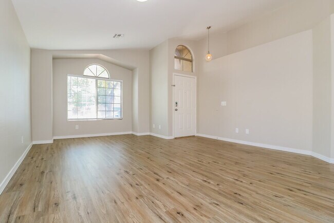 Foto del edificio - 13354 W Saguaro Ln