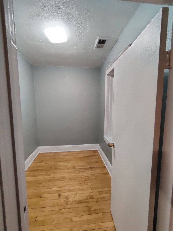 Building Photo - 5206 S Lorel Ave
