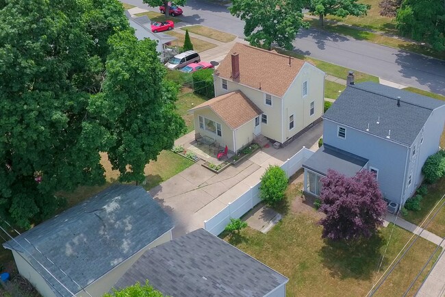 Vista aérea trasera - 2105 Eastlawn Pkwy