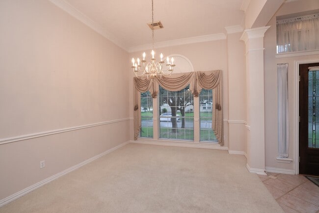 Building Photo - 17222 Leeside Dr