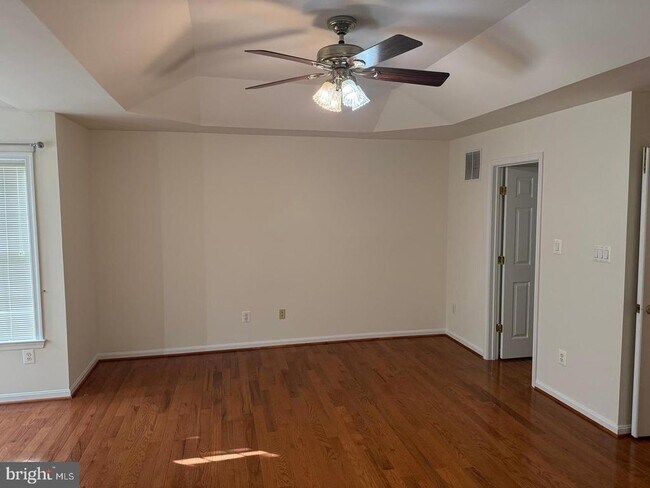 Foto del edificio - 13395 Sir Ramsay Way