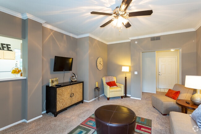 2BR, 2BA - 1104 SF - The Crossings Apartments