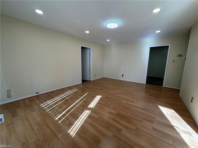 Foto del edificio - 3252 Club House Rd