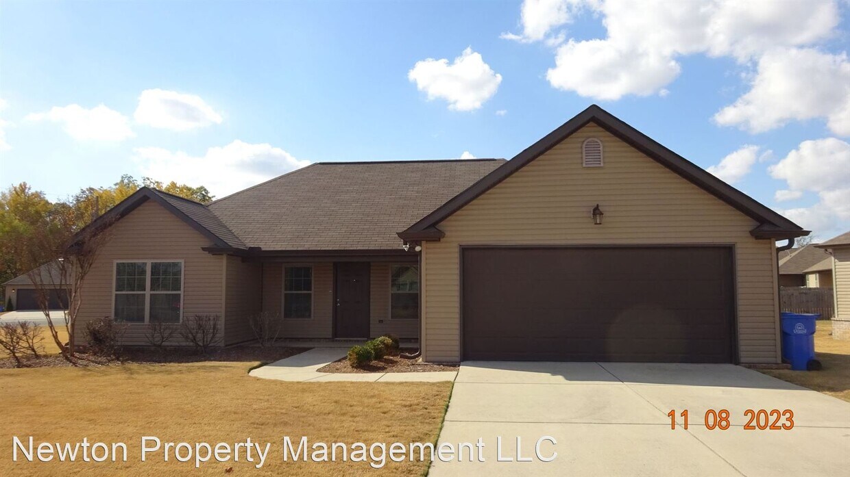 Primary Photo - 3 br, 2 bath House - 17813 Sallows Drive