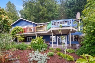 Building Photo - 3735 58th Ave SW