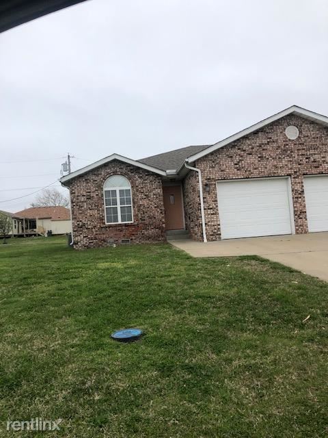 Primary Photo - 2 br, 2 bath House - 1701 Red Bird Dr