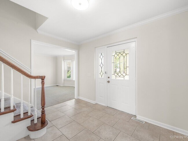 Building Photo - 1412 Rolling Grove Ct
