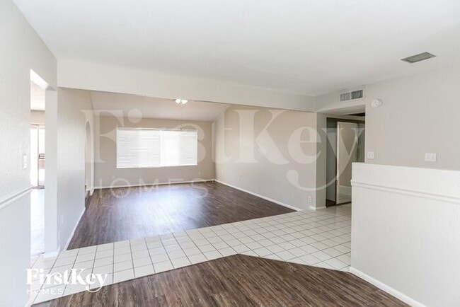 Building Photo - 5339 W Cholla St