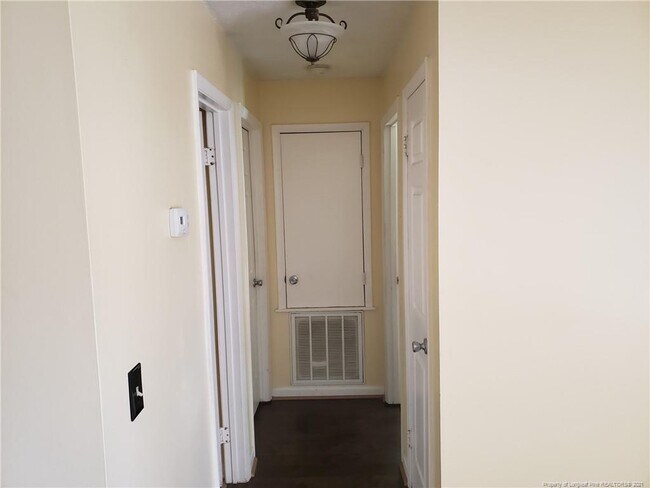 6628 Bailey Lake Rd Fayetteville Nc 28304 Apartment For Rent In Fayetteville Nc Apartments Com