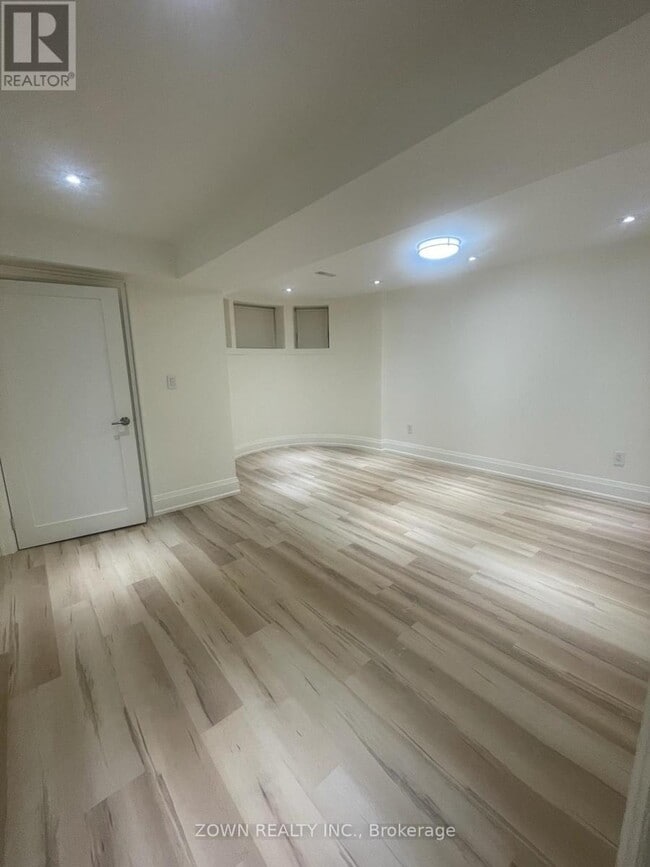 Building Photo - 57C Orchard Park Dr