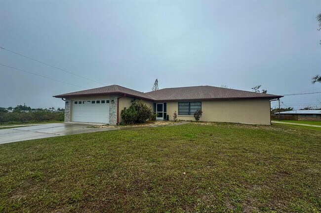 Foto del edificio - 1375 Manor Rd