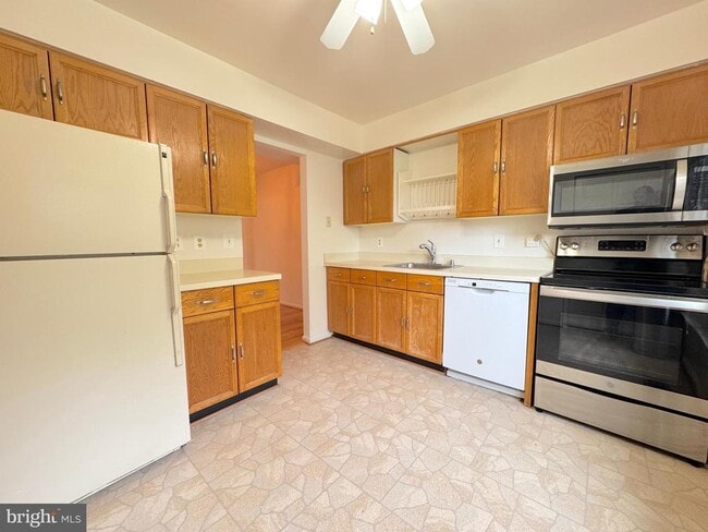 Foto del edificio - 9021 Tyler Ct