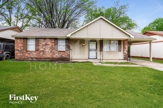 Building Photo - 5728 Ballenmoor Dr