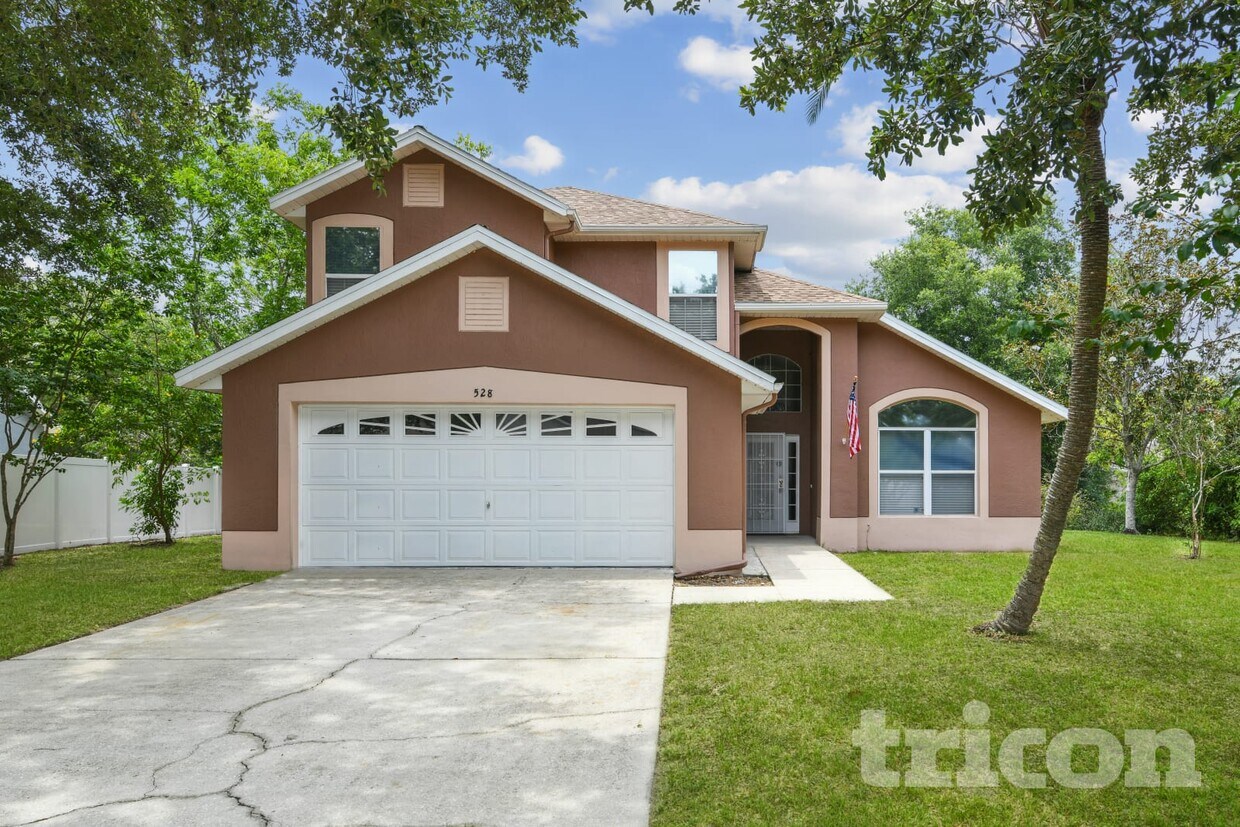 Foto principal - 528 Nevada Loop Rd