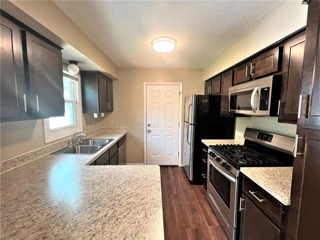 Foto del edificio - 65 117th Ave NE