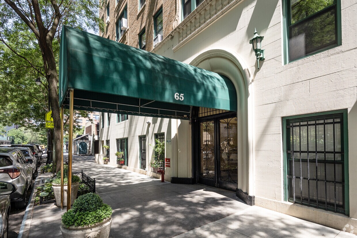 Tower West Apartments - 65 W 95th St New York, NY 10025 | Apartments.com