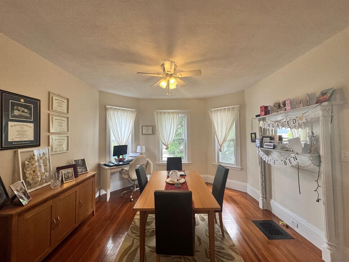 Foto principal - 99 Electric Ave