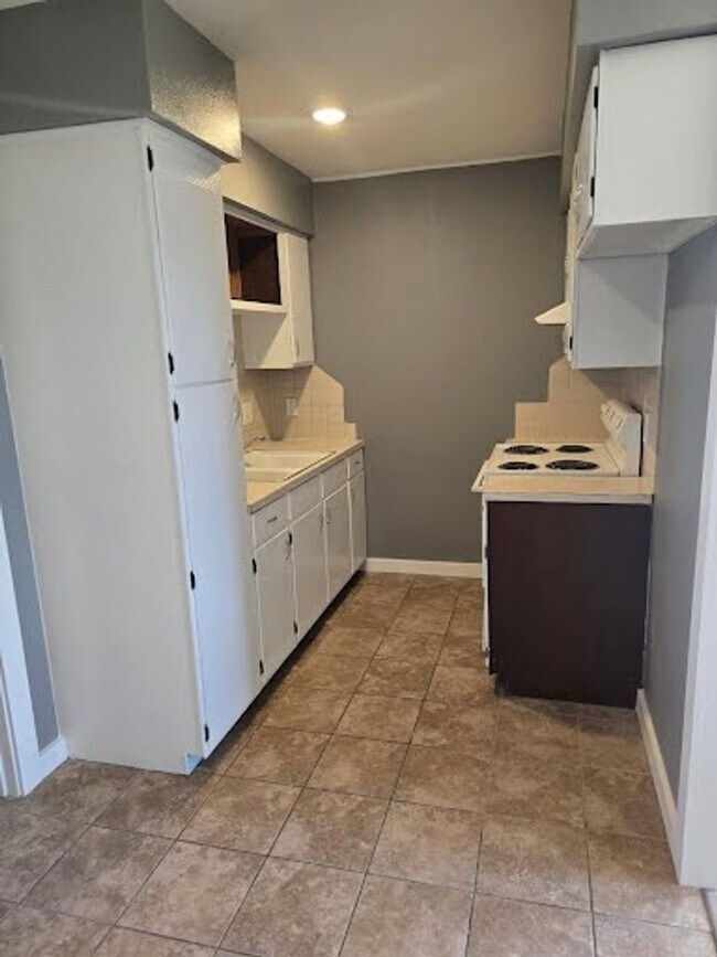 Foto del edificio - Newly Renovated 1 bed 1 bath