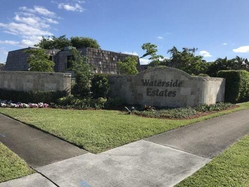 Primary Photo - 2310 Waterside Dr