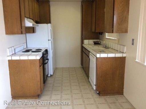 Building Photo - 5879 El Zuparko Dr
