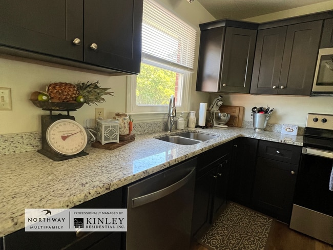 Interior Photo - Country Club Apartments
