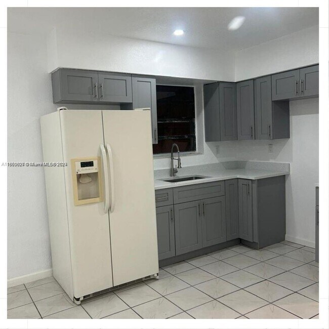 Foto del edificio - 1538 NW 52nd Ave