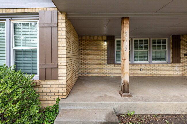 Foto del edificio - Large 3 bedroom in Tech Terrace