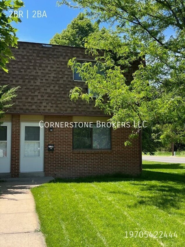 Primary Photo - Fall Leasing Special $200.00 OFF FIRST MON...