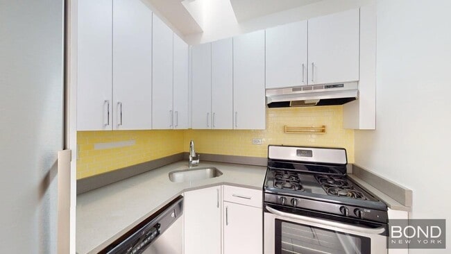 Foto del edificio - 24 E 80th St