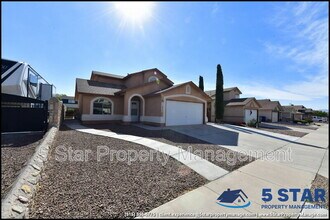 Building Photo - 11820 Mesquite Bush Dr