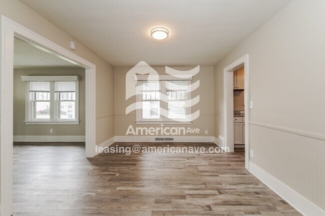 Foto del edificio - 1305 N Meade St