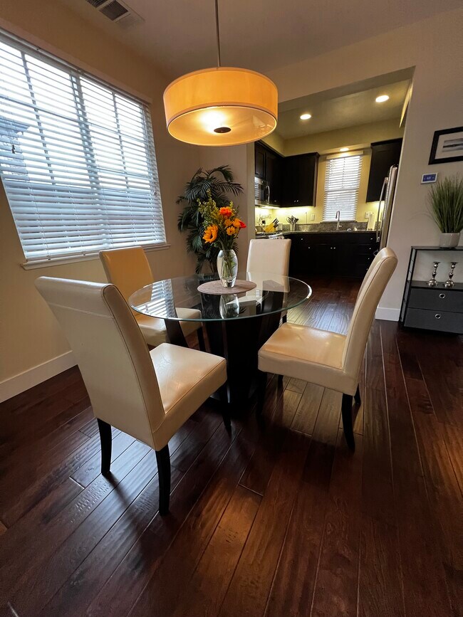 Foto del edificio - 228 Shumway Ln
