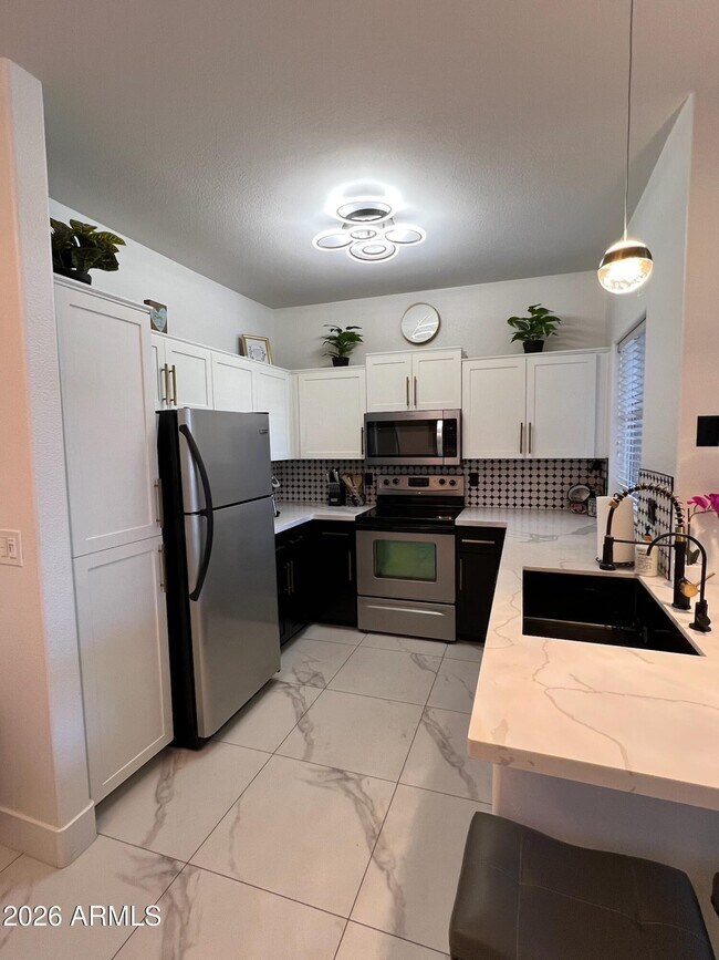 Foto del edificio - 5335 E Shea Blvd